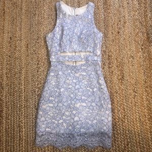 Lace short dress